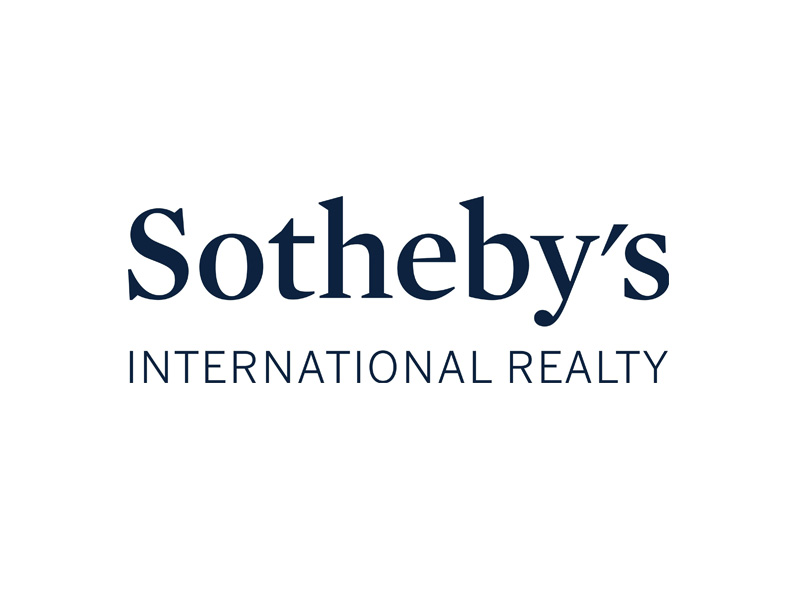 Foreseeing the Eventual Sentiment of Luxury Real Estate Market in 2025